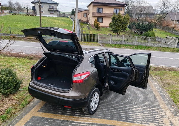 Nissan Qashqai cena 45999 przebieg: 283187, rok produkcji 2016 z Wolbrom małe 781